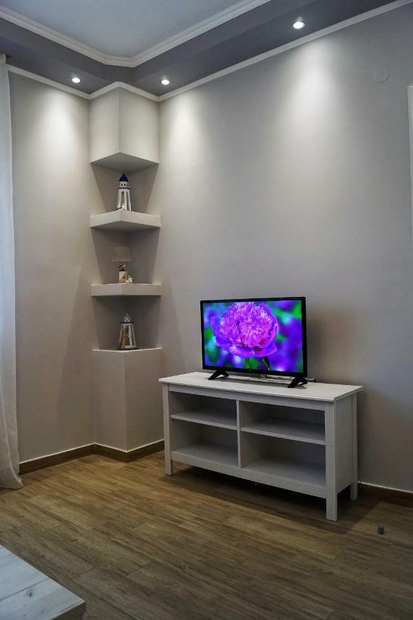 Melody Apartments อาโยส นิโกลาออส ภายนอก รูปภาพ