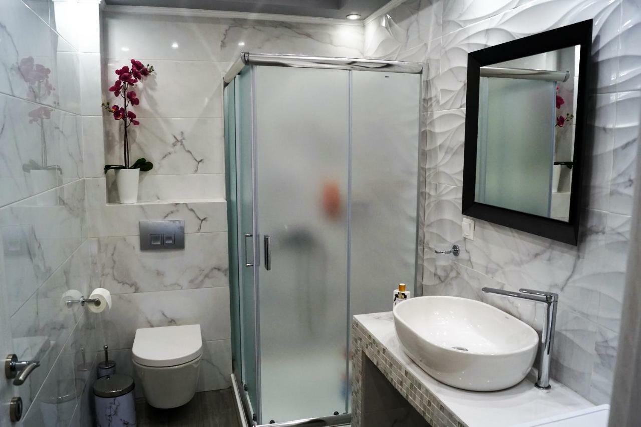 Melody Apartments อาโยส นิโกลาออส ภายนอก รูปภาพ