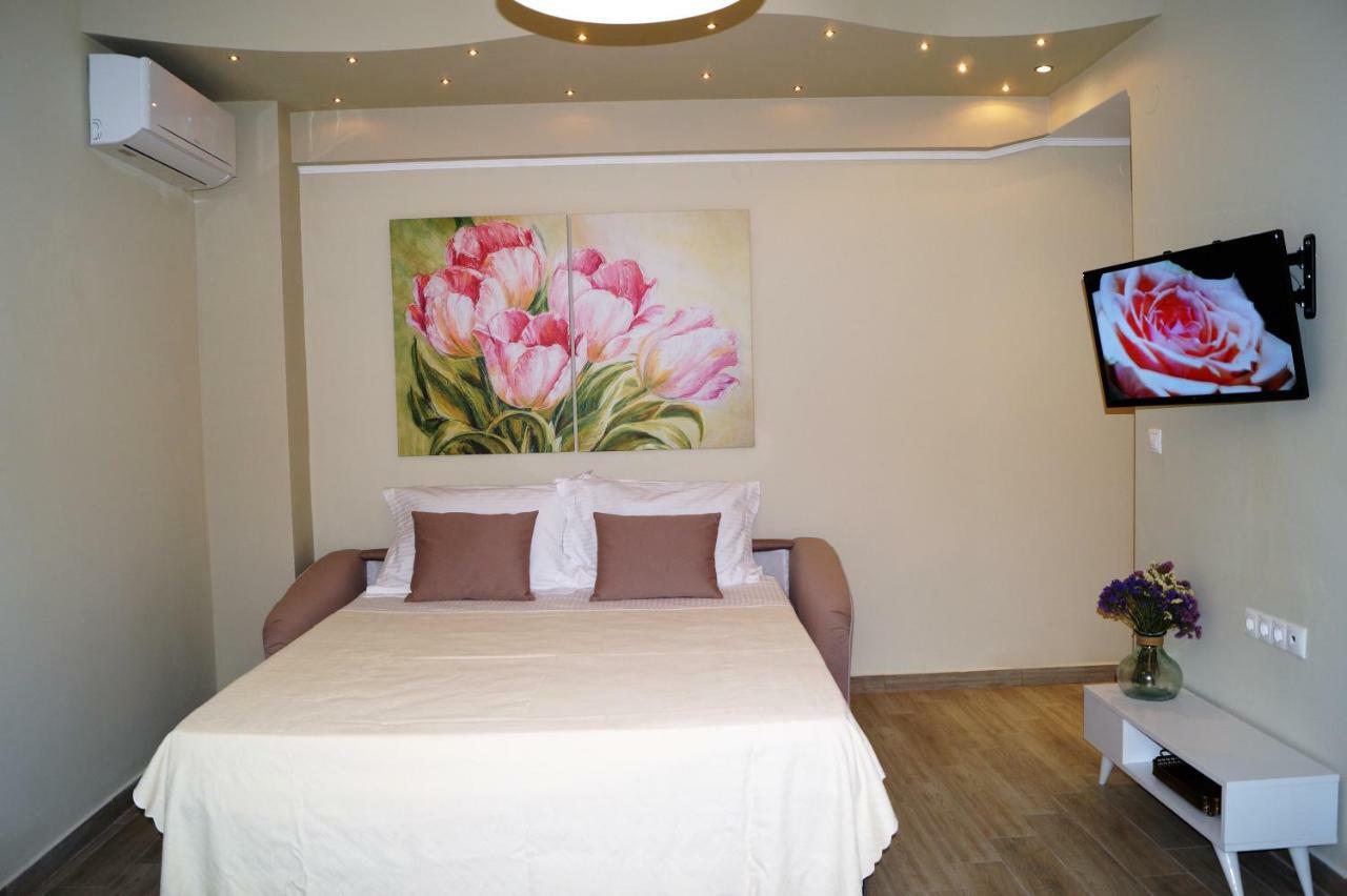Melody Apartments อาโยส นิโกลาออส ภายนอก รูปภาพ