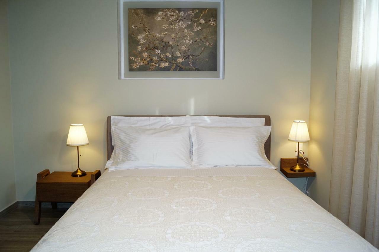 Melody Apartments อาโยส นิโกลาออส ภายนอก รูปภาพ